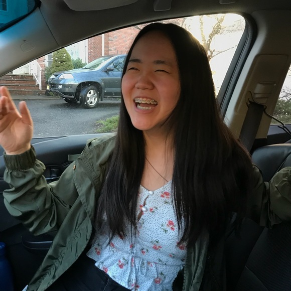 Meet your Posher, Jana - Picture 1 of 1